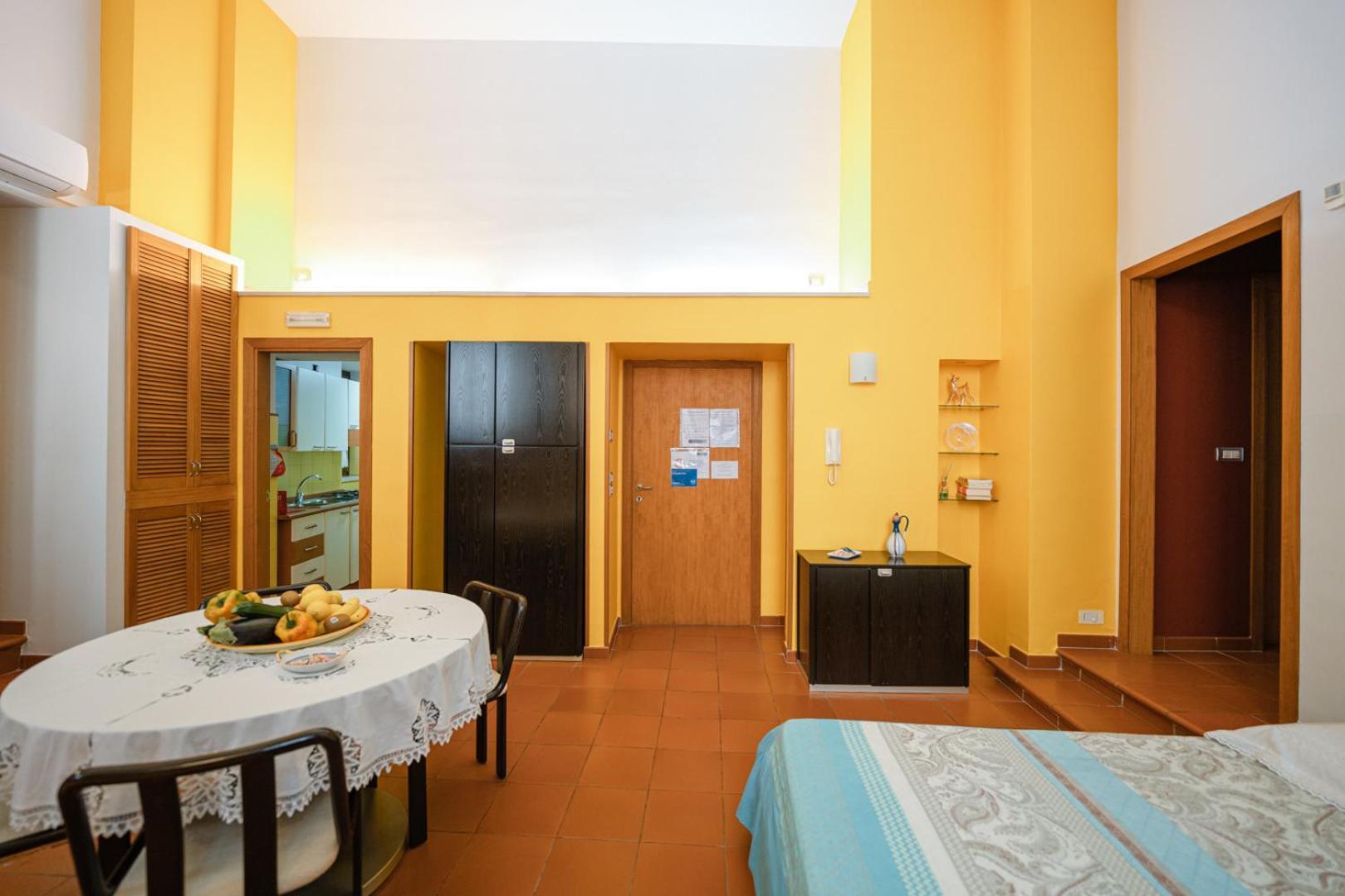 La Piccola Torre Hotel Bisceglie Exterior photo